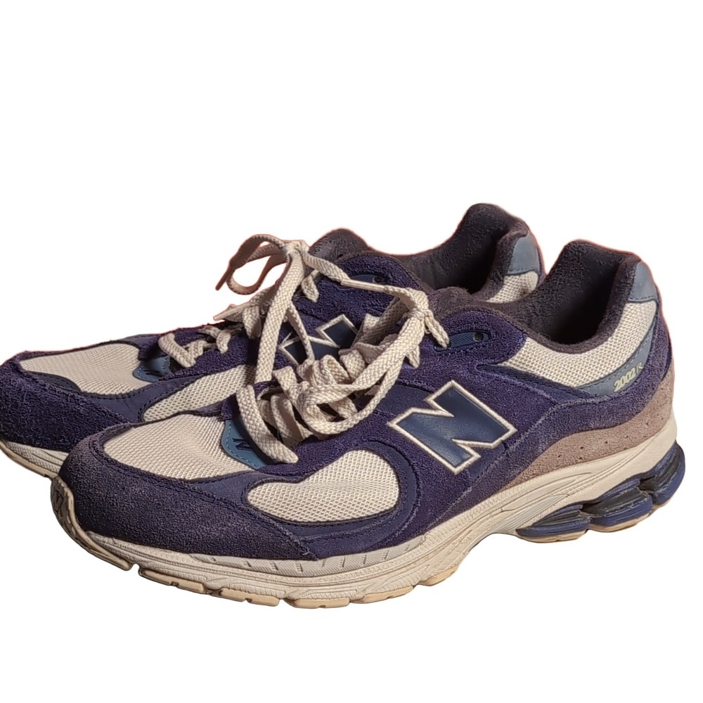 New Balance 2002R Sneakers Men's 12 Navy Blue Grey Suede Mesh Low Top